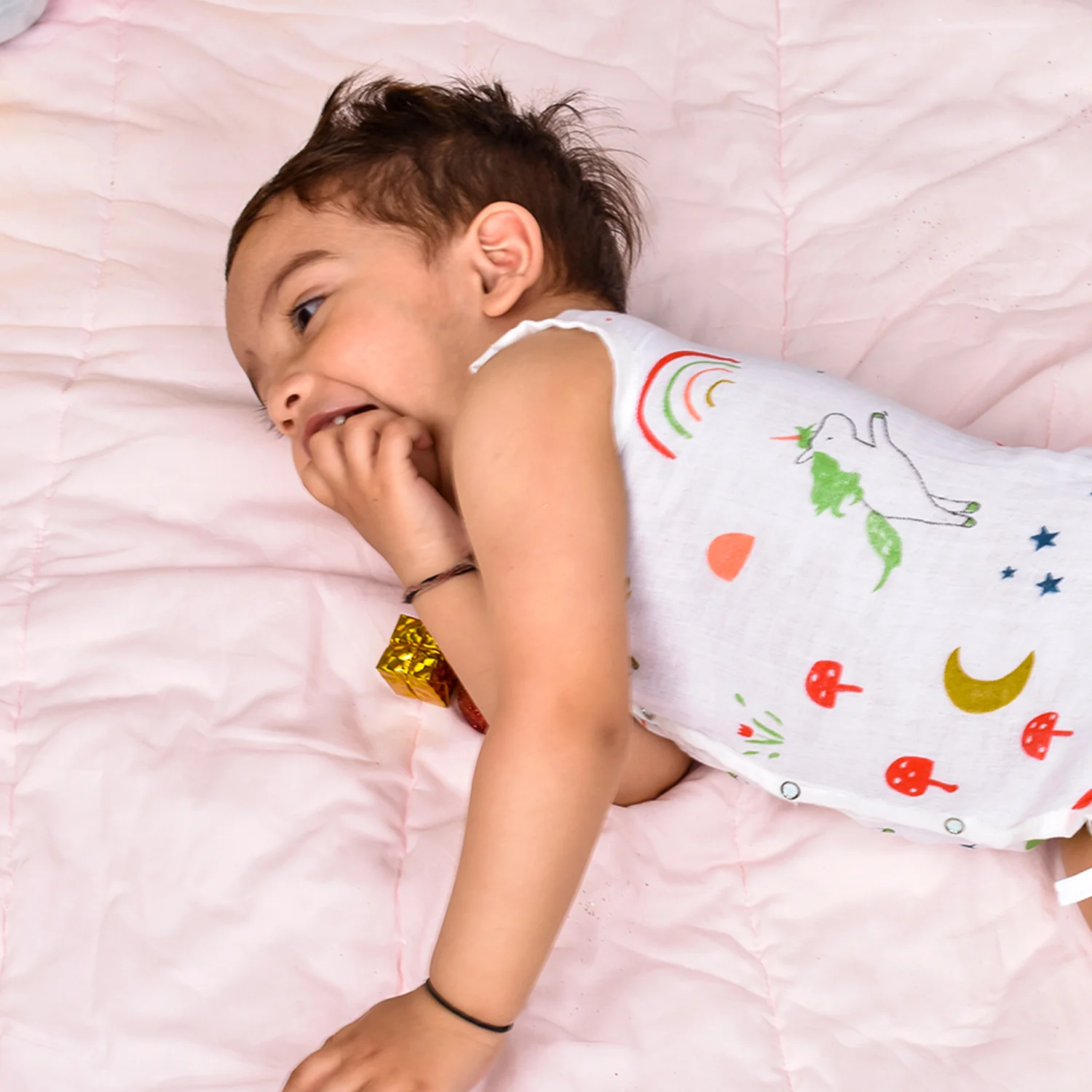 Moms Home New Born Organic Cotton Velcro Swaddle Wrap Gift Set of 7 Items - Unicorn - Image 4