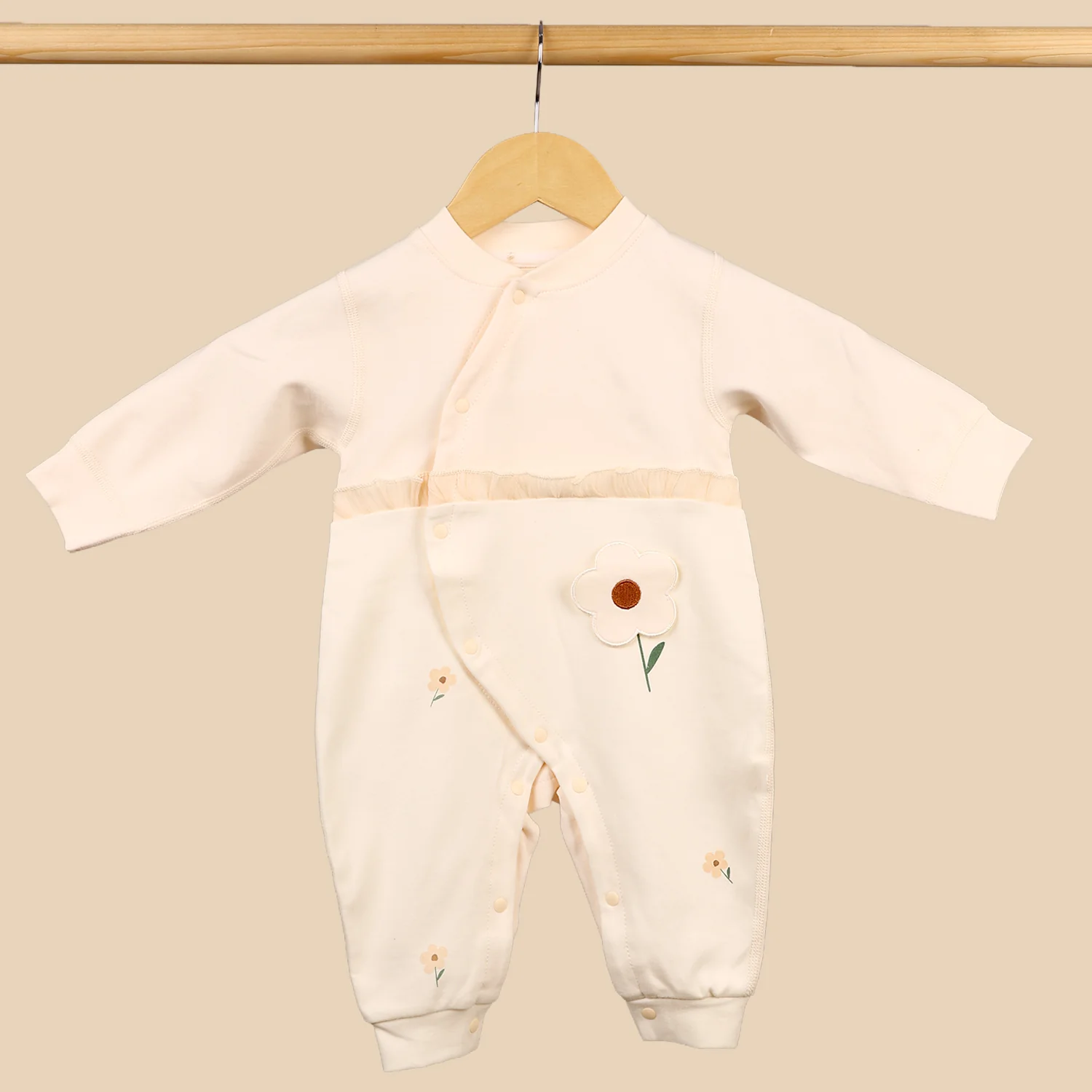 Organic Cotton Full Body Winter Romper for Babies | Soft & Warm Baby Romper | 0-6 Months | Flower | Pack of 1 - Image 3